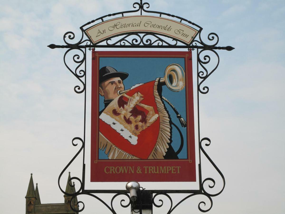 Crown And Trumpet Inn Broadway  Kültér fotó